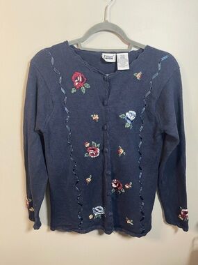 Capacity Petites VTG Embroidered Navy Floral Button-Front Cardigan Sweater